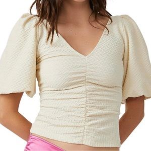 Free People! cupcake sleeve top size M Gorgeous NWT